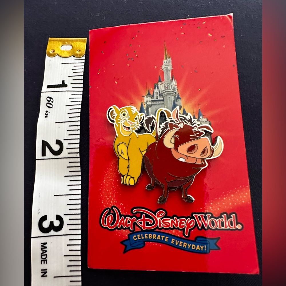 COPY - Disney Pin Simba and Pumbaa - Lion King - Celebrate Everyday - Mystery